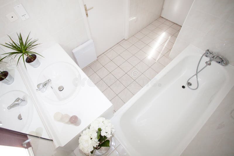 Top View Bathroom Stock Photos - Download 20,172 Royalty Free Photos