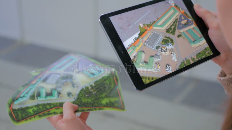 Realidade aumentada tabuleta app foto de stock Realidade aumentada tabuleta app foto de stock