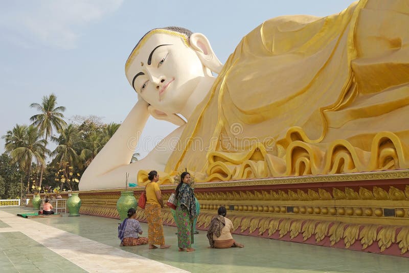 Reclining Buddha