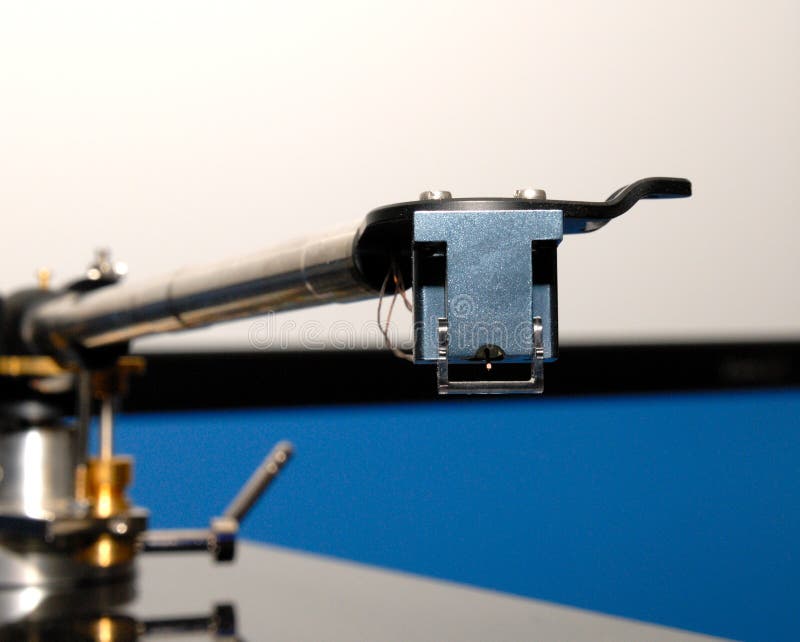 Record on a turntable stock image. Image of macro, instrument - 5972743