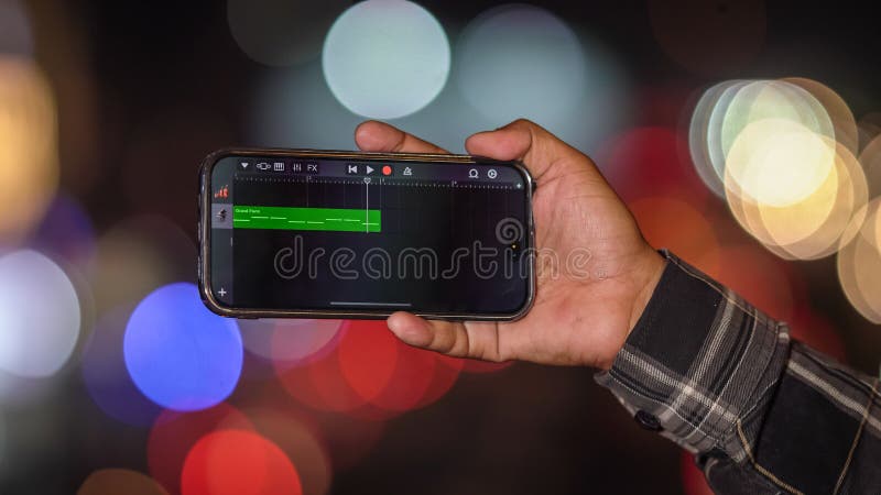 Recording screen on iPhone image , new delhi , India , 22 november 2022. Iphone screen recording stock images, royalty-free photos and pictures