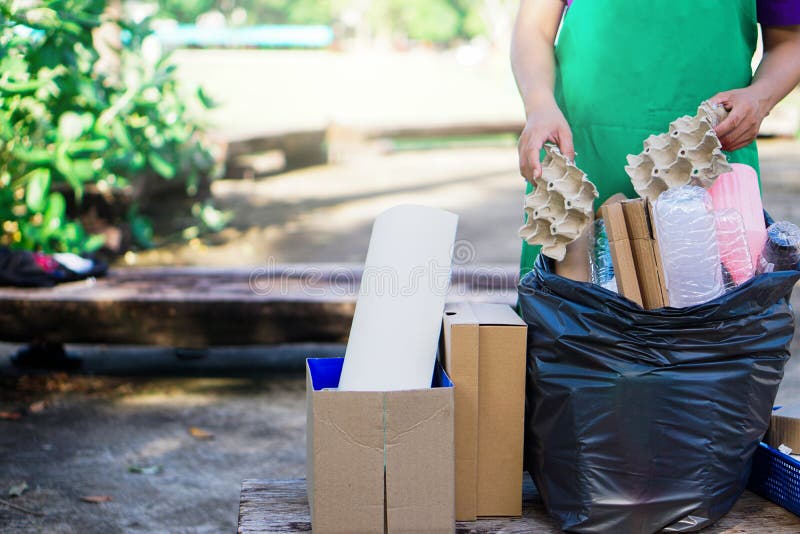 156 Food Plastic Recyclable Tray Stock Photos Free & RoyaltyFree