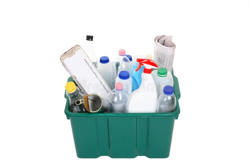 Un contenitore di plastica pieno di vuoti di prodotti per il riciclaggio.