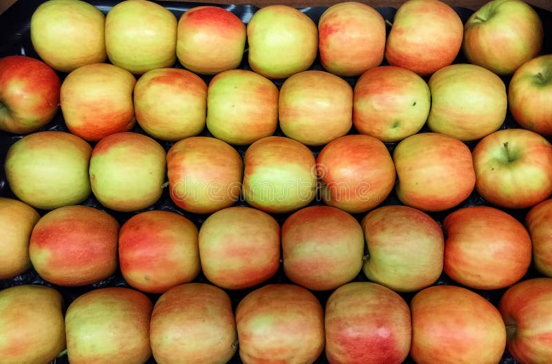 Apple market stall stock photo. Image of wooden, heap 37578406