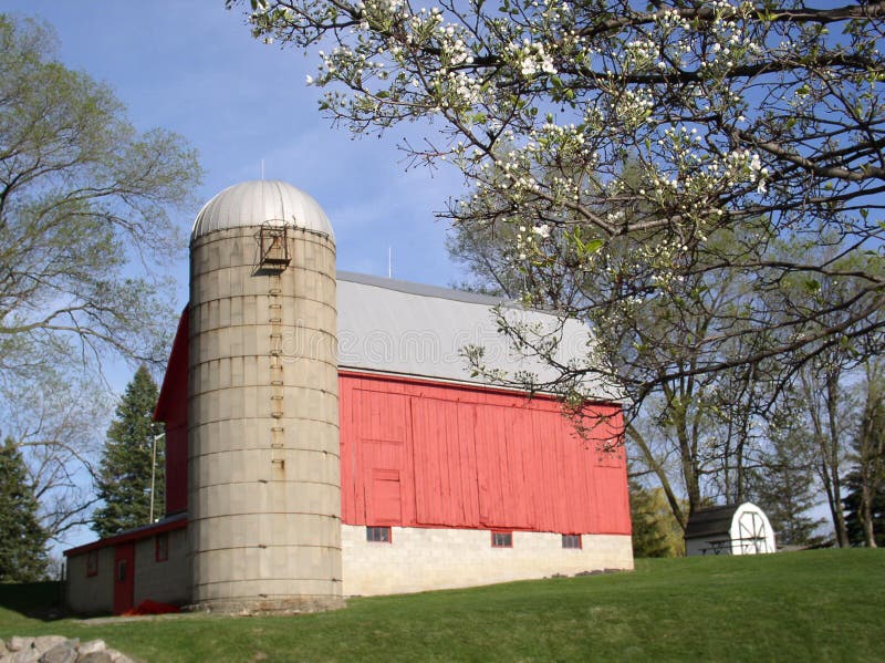 Red Barn Cupola Picture. Image 2986578