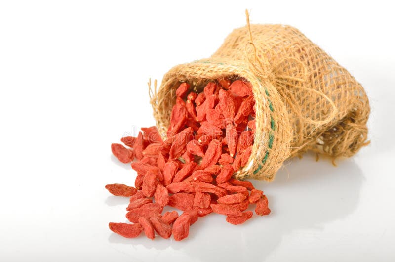 Red dried goji berries