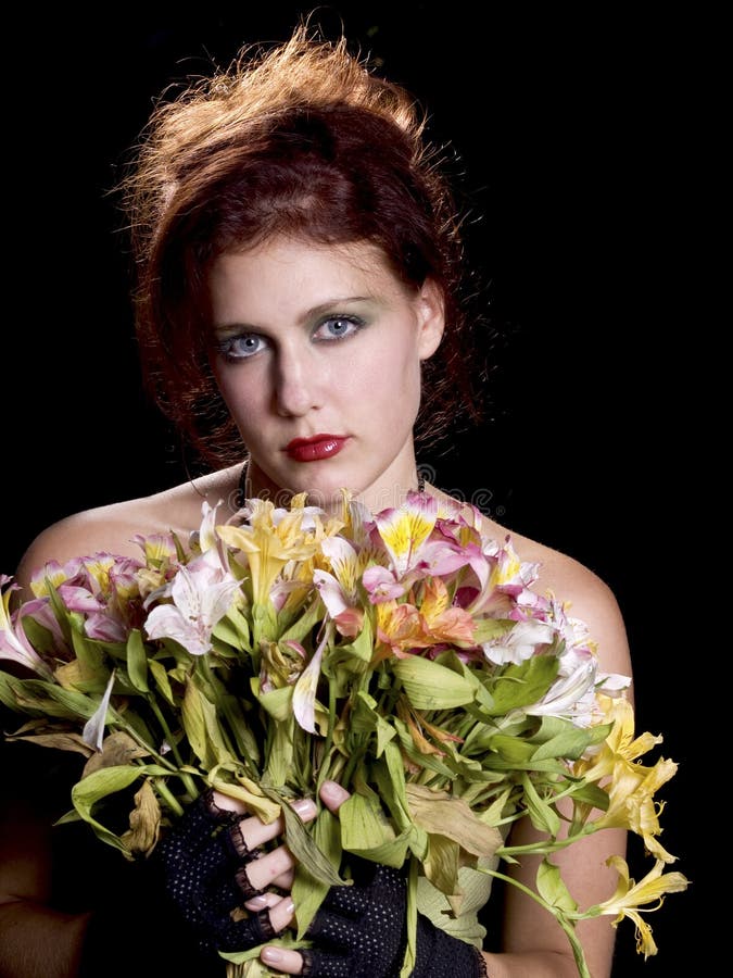 red-head-flowers-portrait-young-girl-bouquet-46270737.jpg