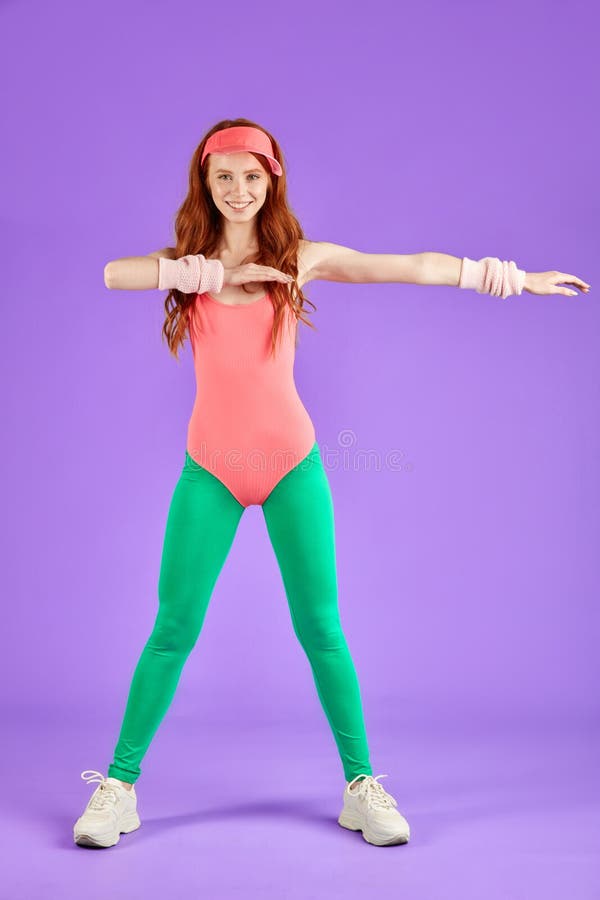 https://thumbs.dreamstime.com/b/red-headed-girl-wears-aerobics-clothes-s-style-looks-camera-ginger-haired-girl-freckles-comfortable-aerobics-clothes-190426080.jpg