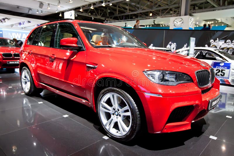 Red jeep car BMW X5 M editorial image. Image of light - 21037425