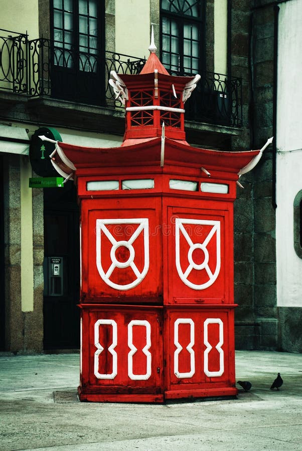 Red kiosk in Oporto royalty free stock photos Red kiosk in Oporto royalty free stock photos