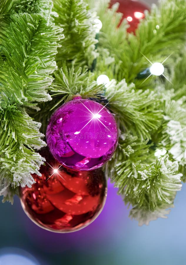 Red & Pink Christmas Ornaments