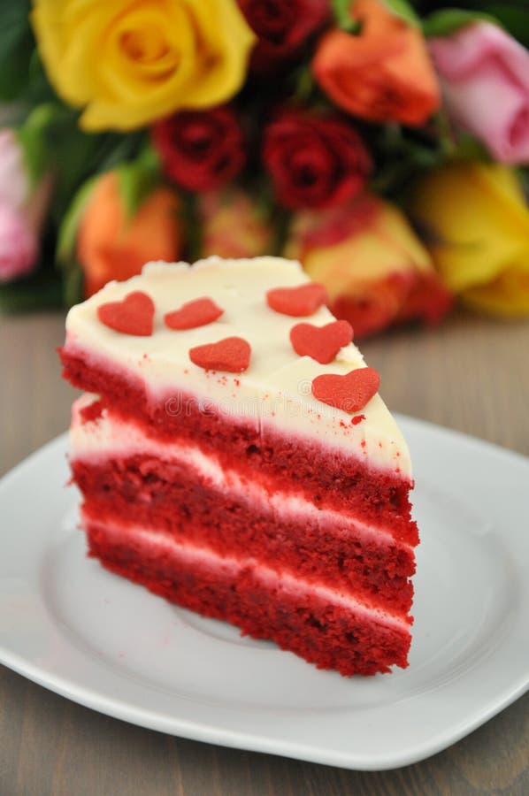 Delight Dad with a Father's Day Red Velvet Cake!