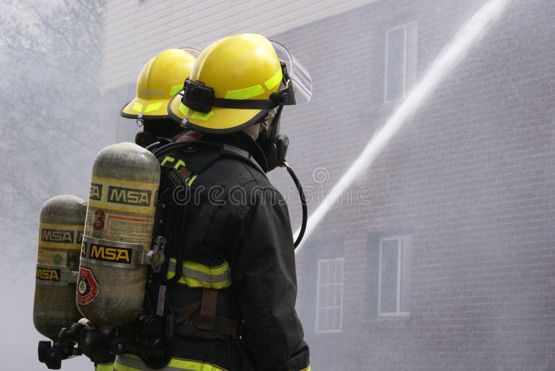 Redaktörs- hyreshusbrand arkivfoton Redaktörs- hyreshusbrand arkivfoton