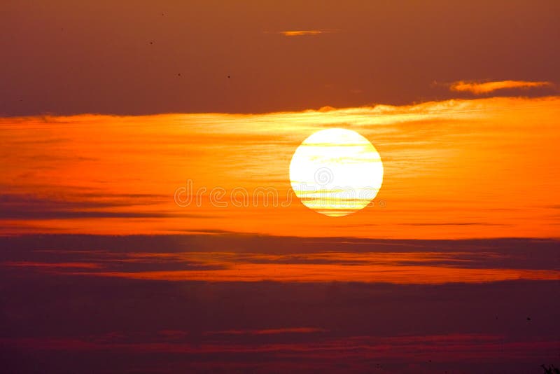 2,705,852 Sunrise Stock Photos - Free & Royalty-Free Stock Photos from  Dreamstime
