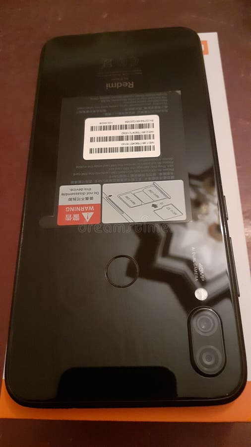 Redmi note 7 48 mega pixel black stock photos