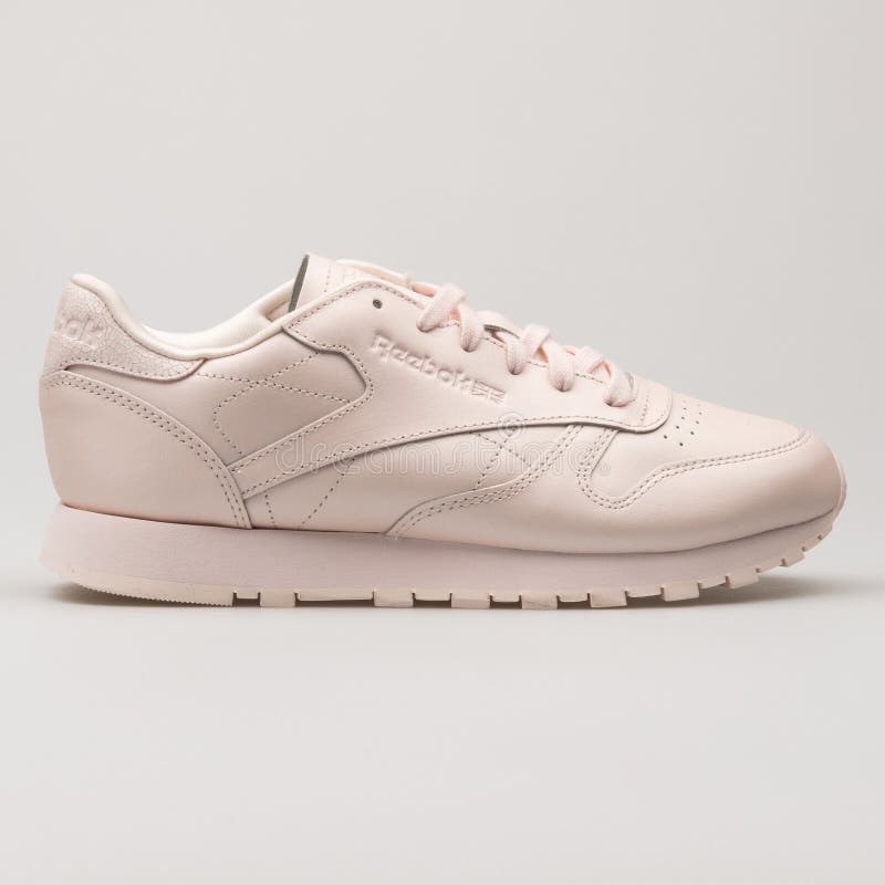 reebok classic leather spirit rose