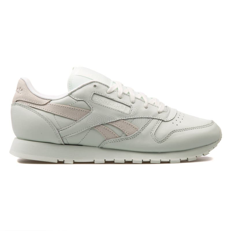 reebok classic leather spirit rose