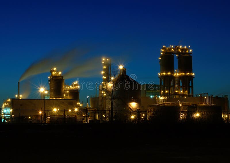 Refinery at night in Montreal A2