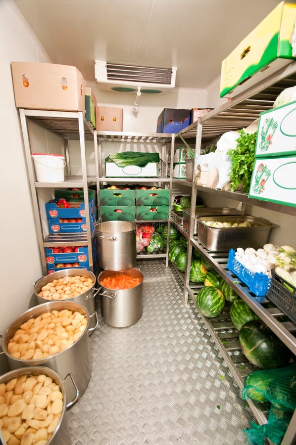 refrigerador-walk-in-do-refrigerador-imagem-de-stock-imagem-de