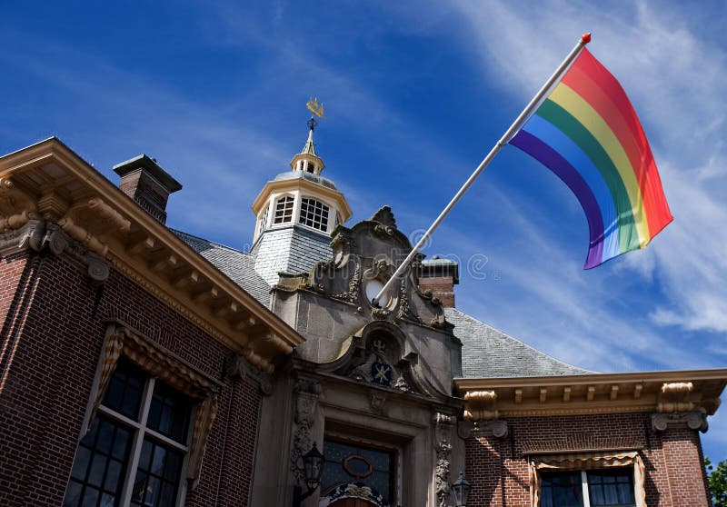 Regenboogvlag Vrolijk Pride Zandvoort royalty-vrije stock afbeeldingen Regenboogvlag Vrolijk Pride Zandvoort royalty-vrije stock afbeeldingen