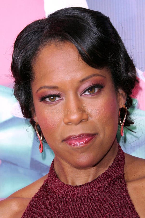 Regina King editorial stock image. Image of 121704, beverly 36032509