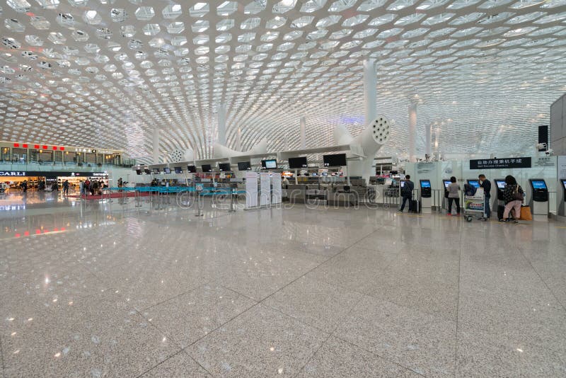 Registrazione dell'aeroporto di Shenzhen fotografia stock libera da diritti Registrazione dell'aeroporto di Shenzhen fotografia stock libera da diritti