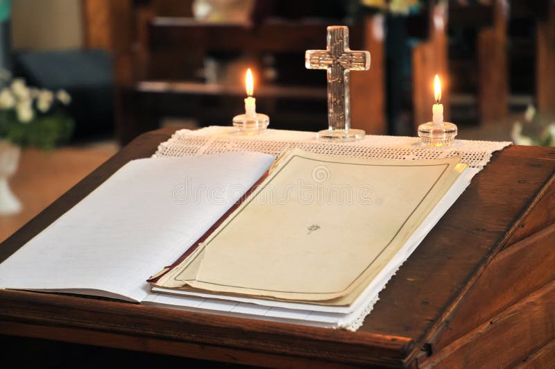 Registre de mariage ou de baptême photo stock Registre de mariage ou de baptême photo stock