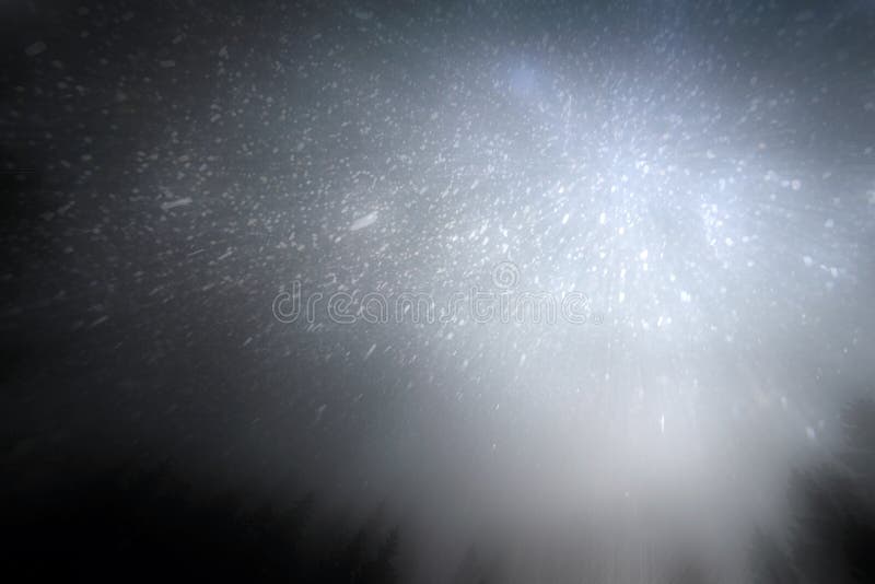 Regn med natthimmel royaltyfria foton Regn med natthimmel royaltyfria foton