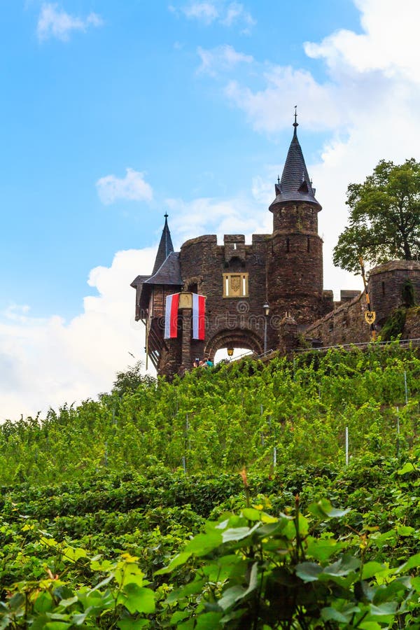 Reichsburg Cochem na Rzecznym Moselle obraz stock Reichsburg Cochem na Rzecznym Moselle obraz stock
