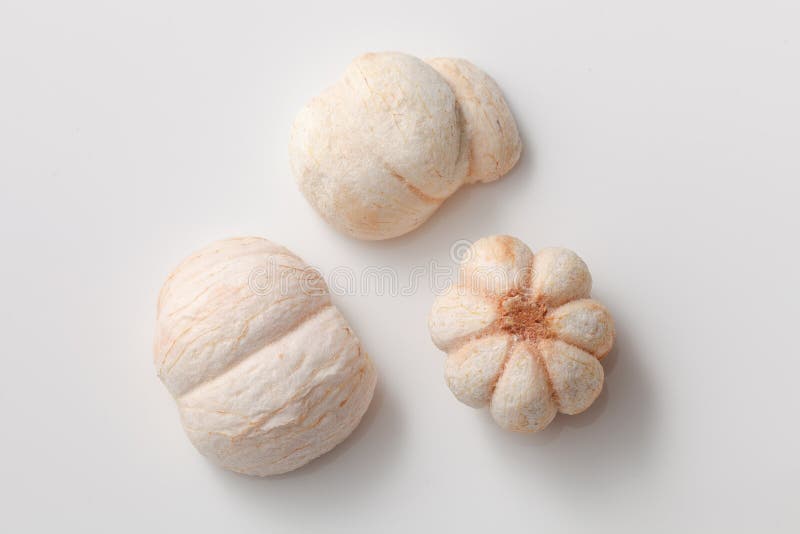 Reine de mangoustan de casse-croûte croustillant lyophilisé par vide de fruit image stock Reine de mangoustan de casse-croûte croustillant lyophilisé par vide de fruit image stock