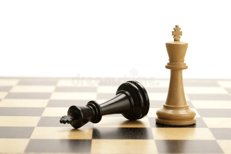 Posição do rei da xadrez foto de stock. Imagem de equipe - 24750142