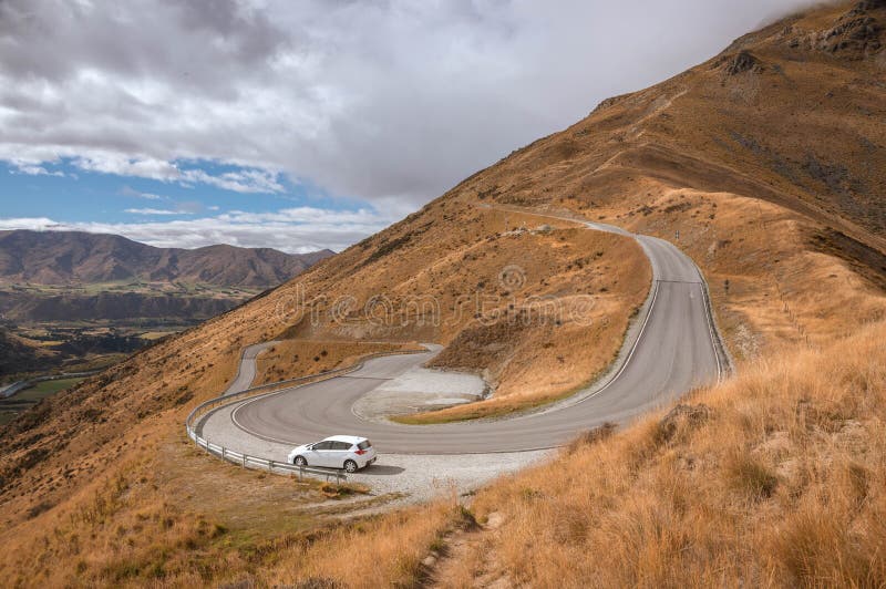 Road to The Remarkables skifield.