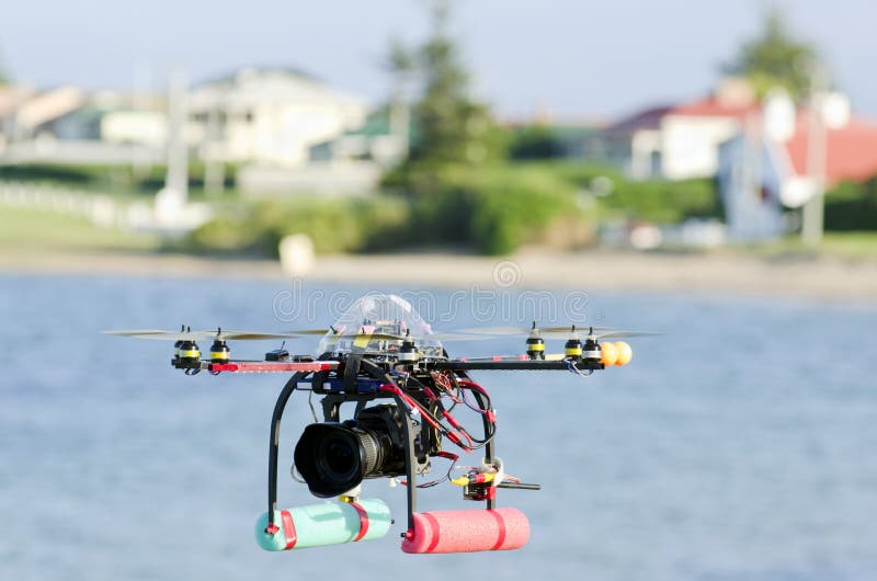 Remote-controlled surveillance helicopter