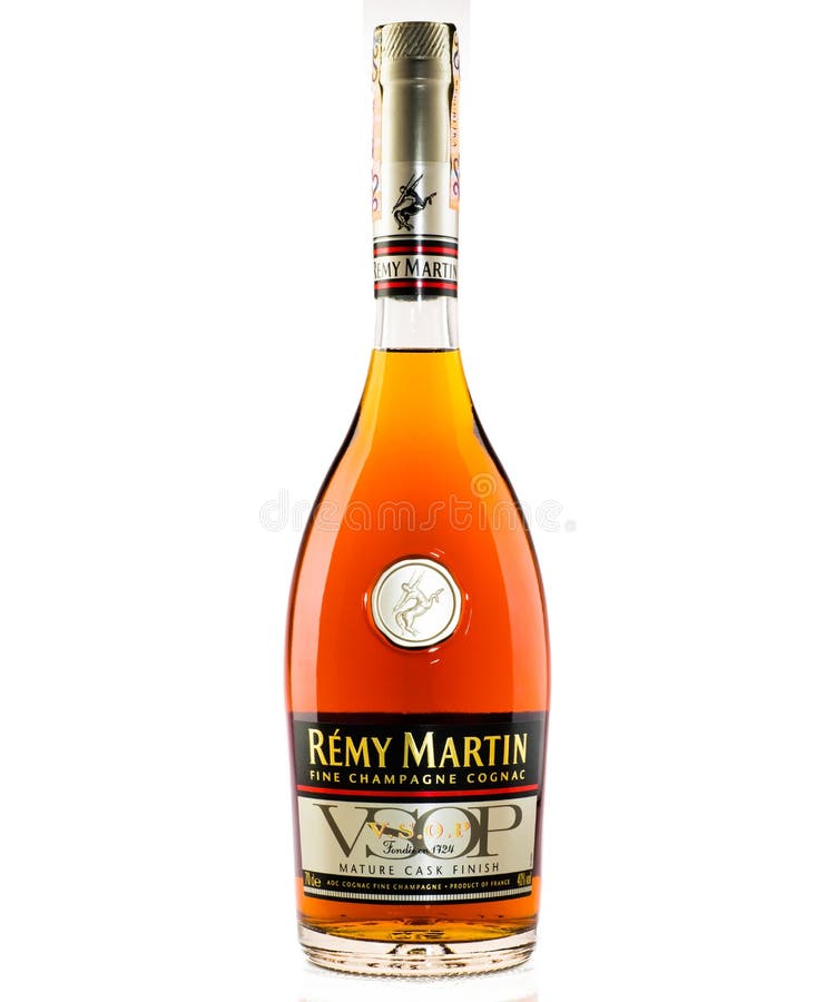 Remy Martin VSOP foto editorial. Imagem de bebida, vermelho 85986746