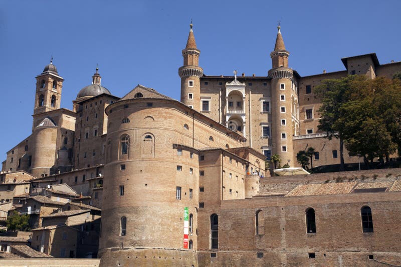 Renaissance city stock image. Image of breathtaking, duchess - 20909001