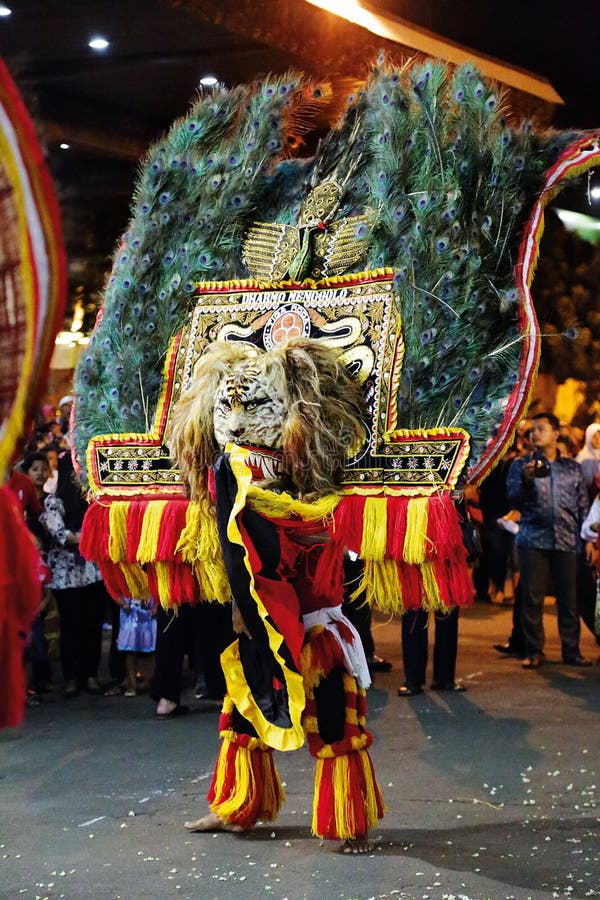 Reog Ponorogo una danza indonesia tradicional fotografía de archivo libre de regalías Reog Ponorogo una danza indonesia tradicional fotografía de archivo libre de regalías