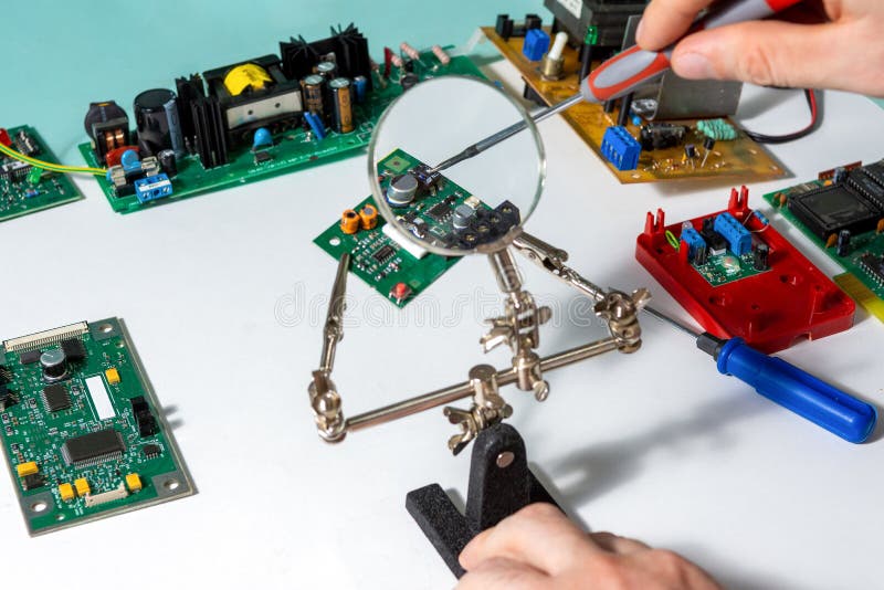 Repair of Electronic Devices in the Recycling of Electronic