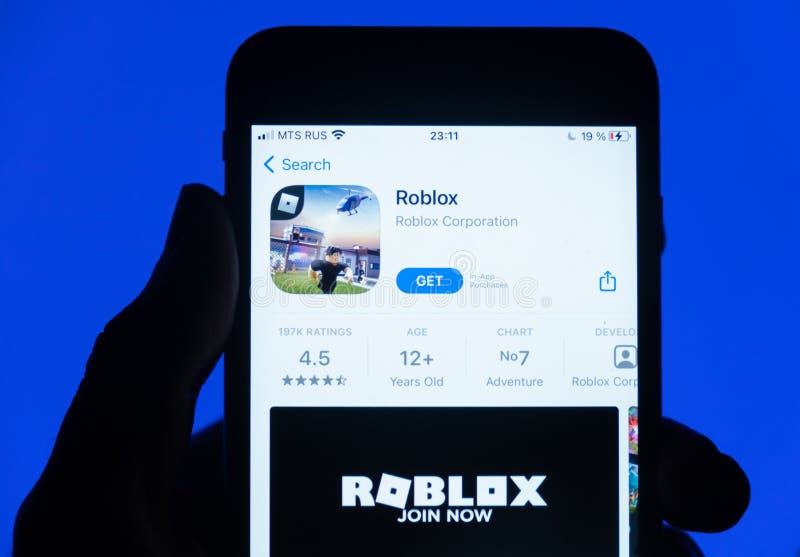 Repositório De Aplicativos Roblox. Fechar Smartphone Com Aplicativo Roblox.  Moscou 2 De Março De 2021 Foto Editorial - Imagem de jogo, telefone:  212097366