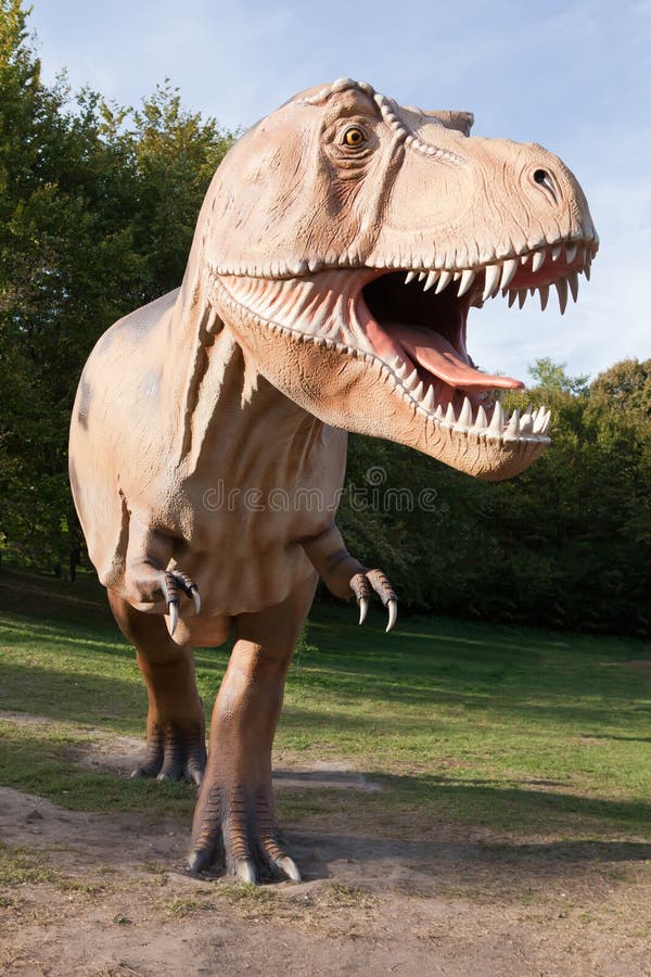 Reptile dinosaur tyrannosaurus rex