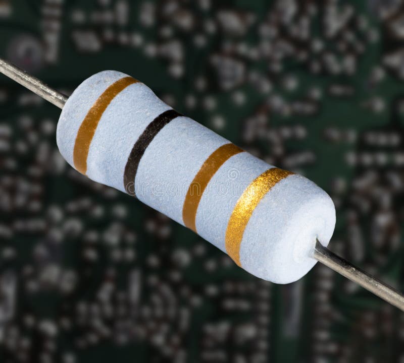 Resistor Na Frente De Uma Placa De Circuito Foto de Stock Imagem de
