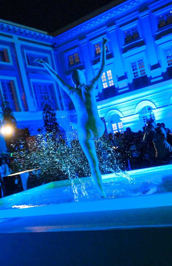 Sollevando gli Spruzzi fotografie stock