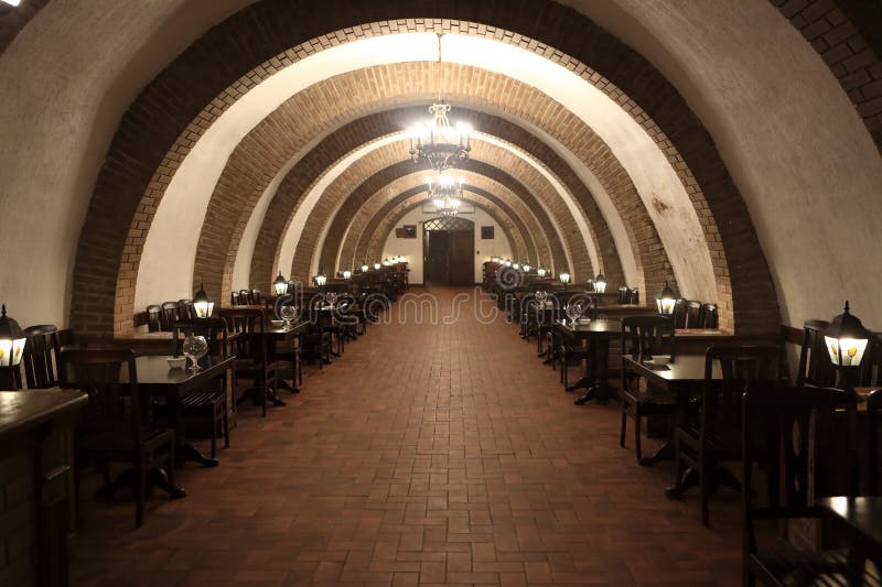 Restaurang i fängelsehåla royaltyfri bild Restaurang i fängelsehåla royaltyfri bild