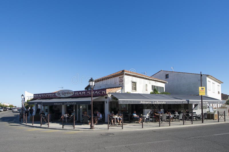 Restaurang I SaintesMariesdelaMer, Frankrike Redaktionell