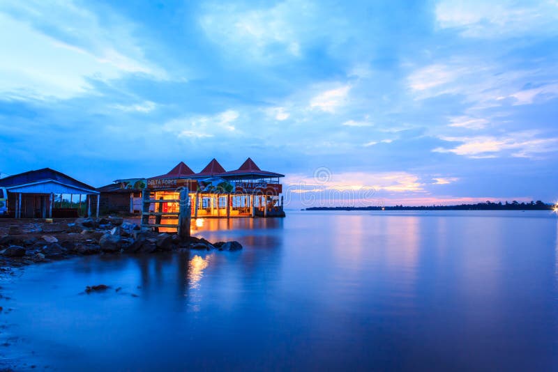 Restaurant on Lake Victoria