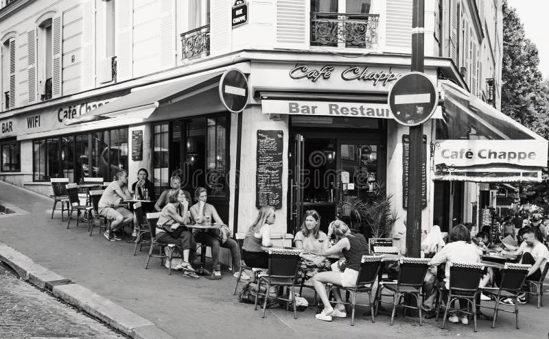 Restaurant in Montmartre editorial image. Image of street - 64031145