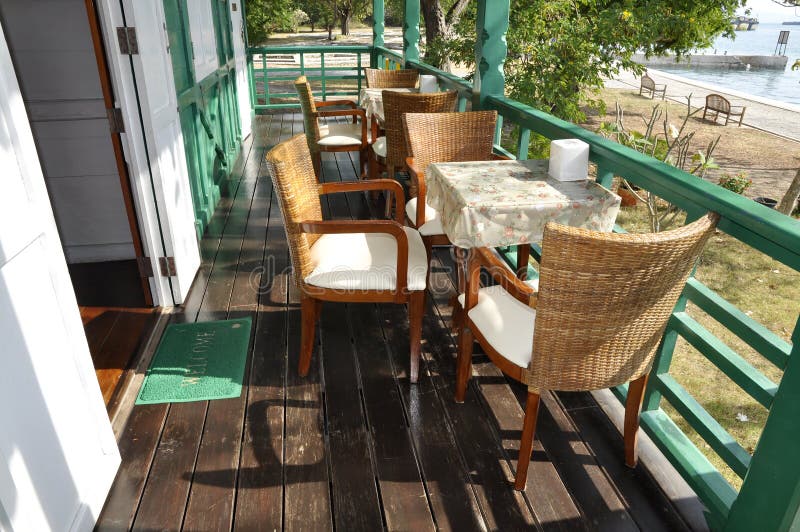 Restaurant Set Rattan Wood Table