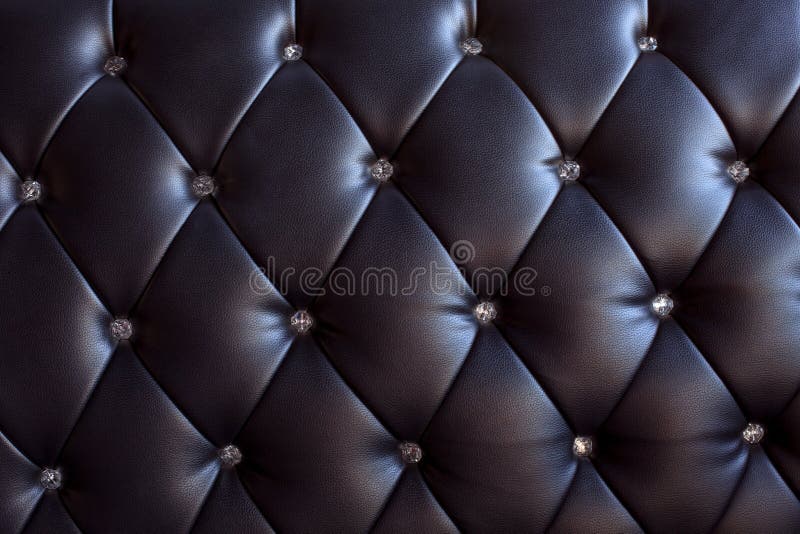 Reticolo e superficie del cuoio del sofà con il cristallo b fotografie stock libere da diritti Reticolo e superficie del cuoio del sofà con il cristallo b fotografie stock libere da diritti