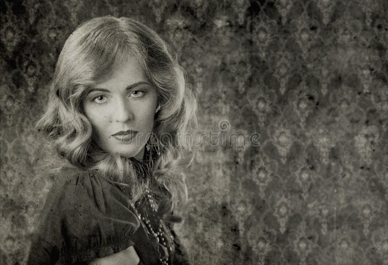 Retrato blanco y negro del vintage fotografía de archivo Retrato blanco y negro del vintage fotografía de archivo