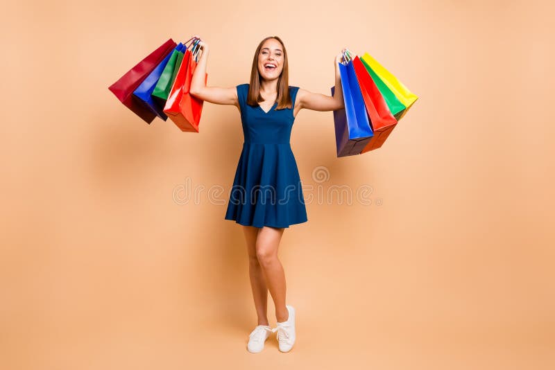 Retrato completo da opinião de tamanho de corpo do comprimento do brilho agradável que fascina reto animador contente alegre boni fotografia de stock royalty free Retrato completo da opinião de tamanho de corpo do comprimento do brilho agradável que fascina reto animador contente alegre boni fotografia de stock royalty free