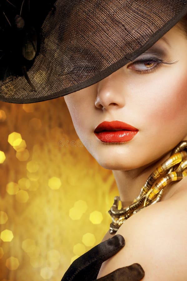 Retrato da mulher da forma foto de stock royalty free Retrato da mulher da forma foto de stock royalty free